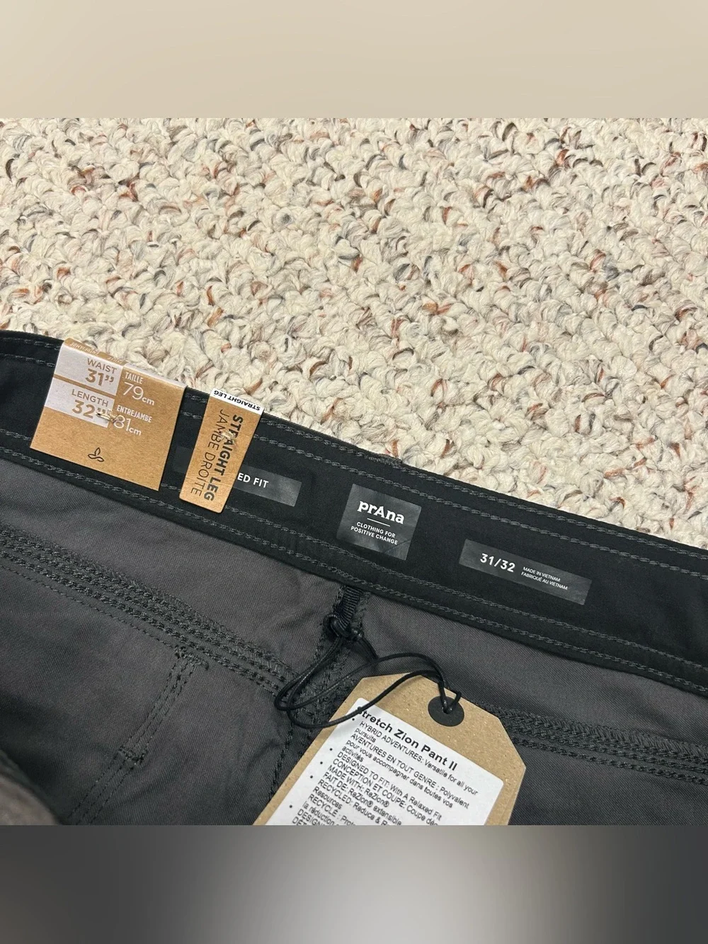 Prana Stretch Zion Pants II Dark Iron Gray Mens 31x32 Straight Leg UPF Roll Up